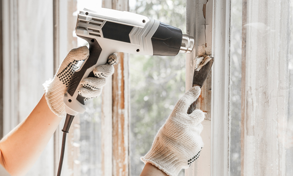 heat gun removing paint