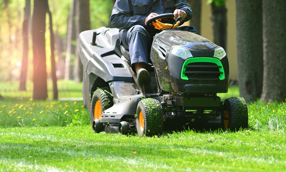 Riding Lawn Mowers