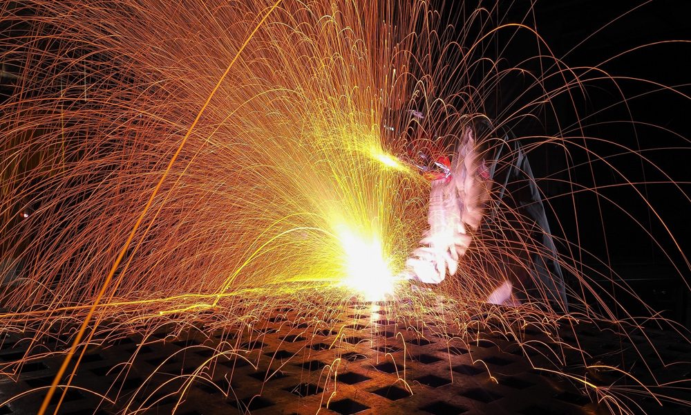 tig-welder-sparks